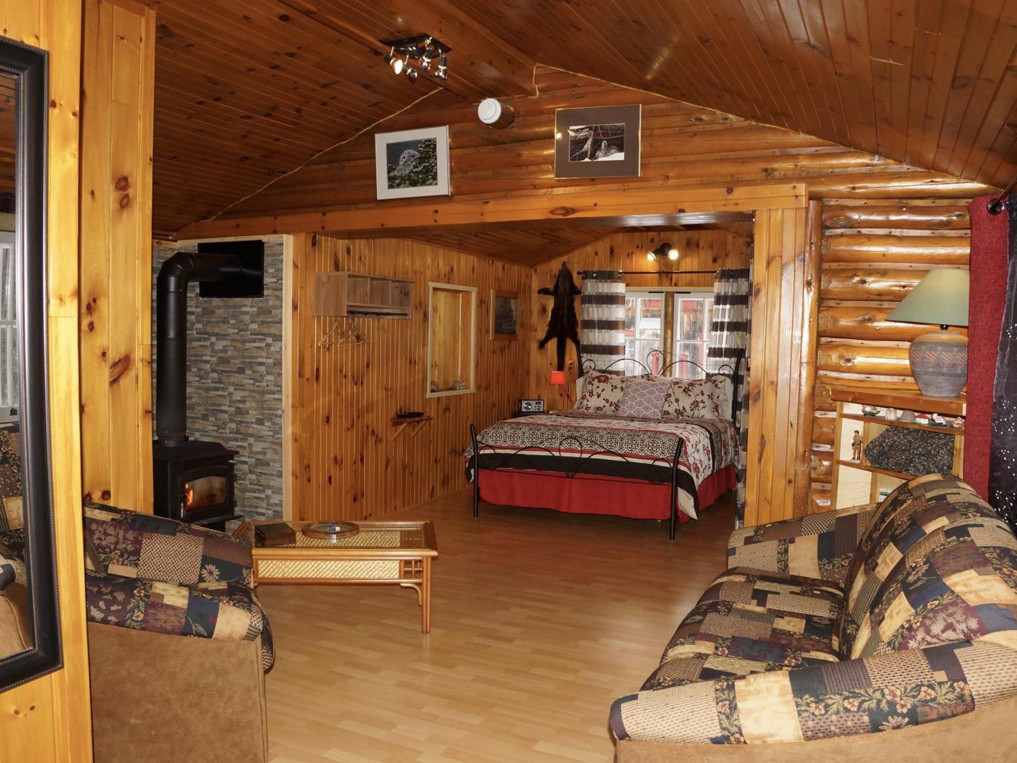 Domaine Le Bostonnais - Le Village En Bois Rond La Tuque Cameră foto