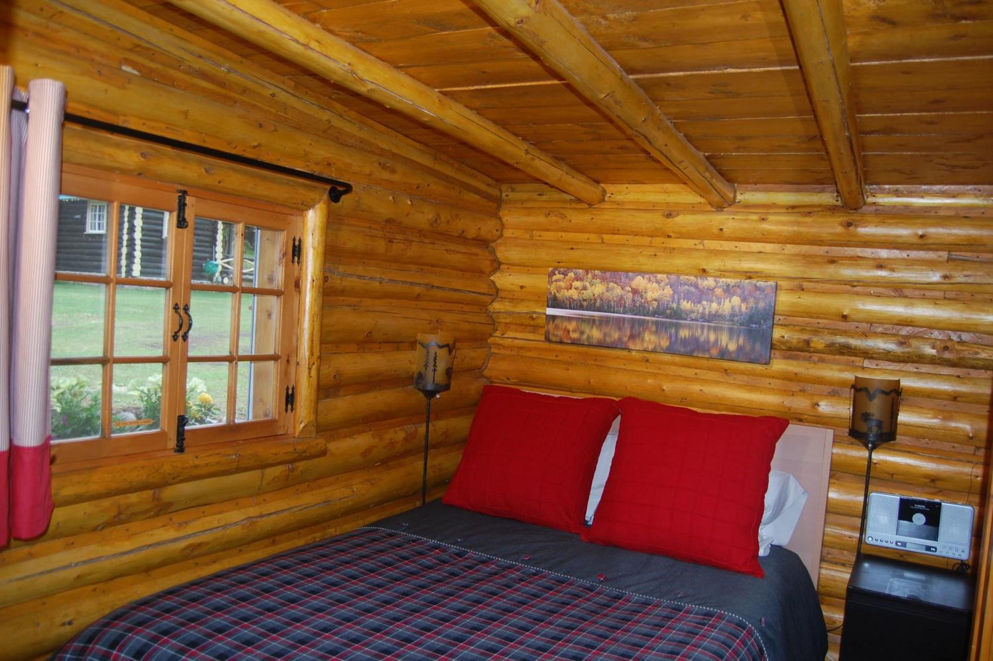 Domaine Le Bostonnais - Le Village En Bois Rond La Tuque Cameră foto